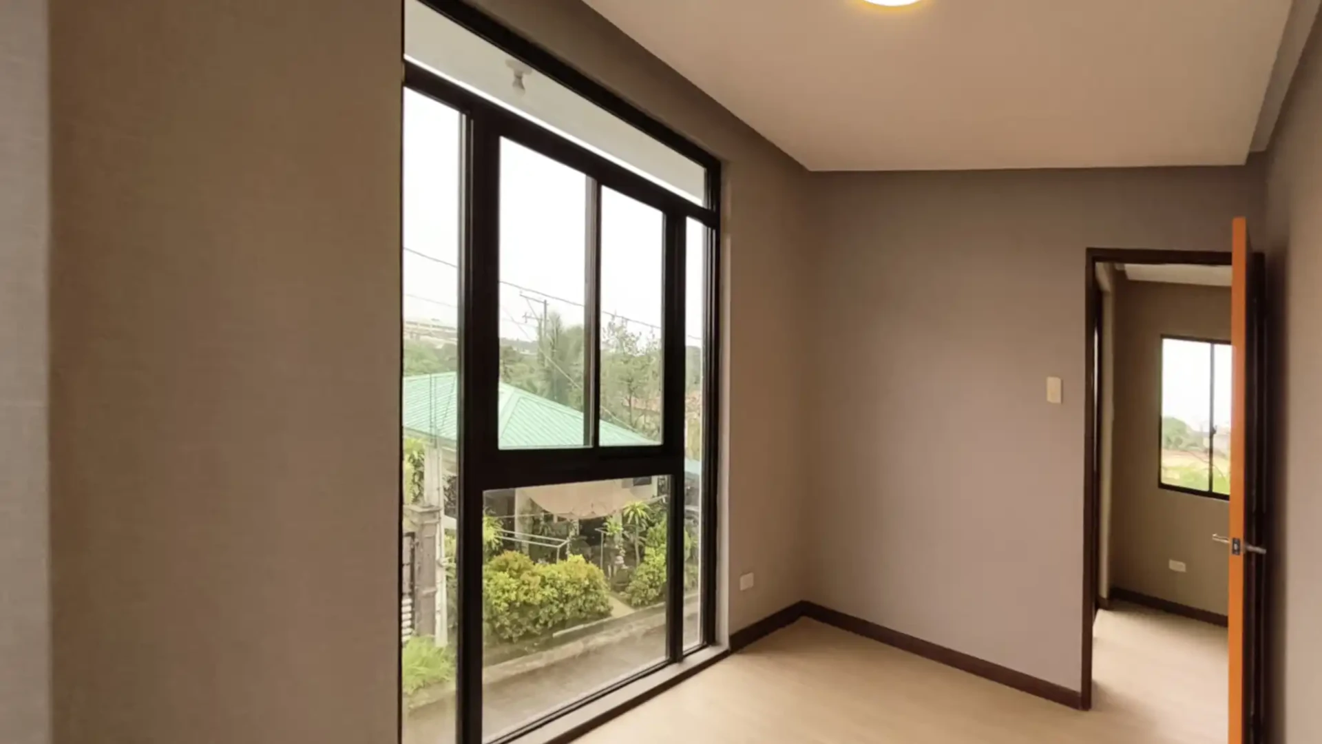 Bedroom 2 (from the inside)